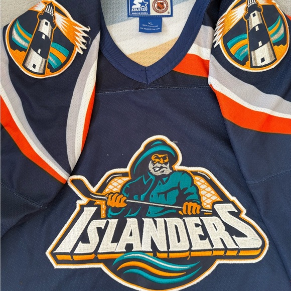 *SOLD* New York Islanders Vintage Fisherman STARTER Hockey Jersey - Picture 9 of 11